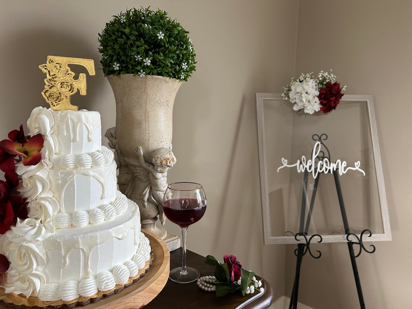 Hydrangea Welcome Sign