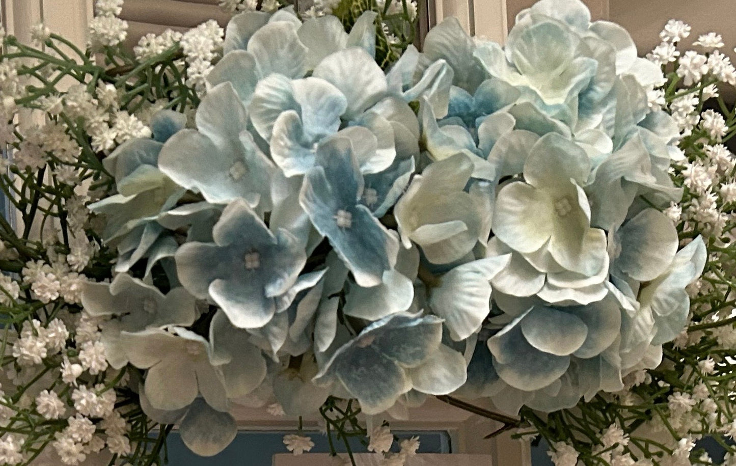 Royalty Blooms Floral Arrangement for SGOE Booked Events