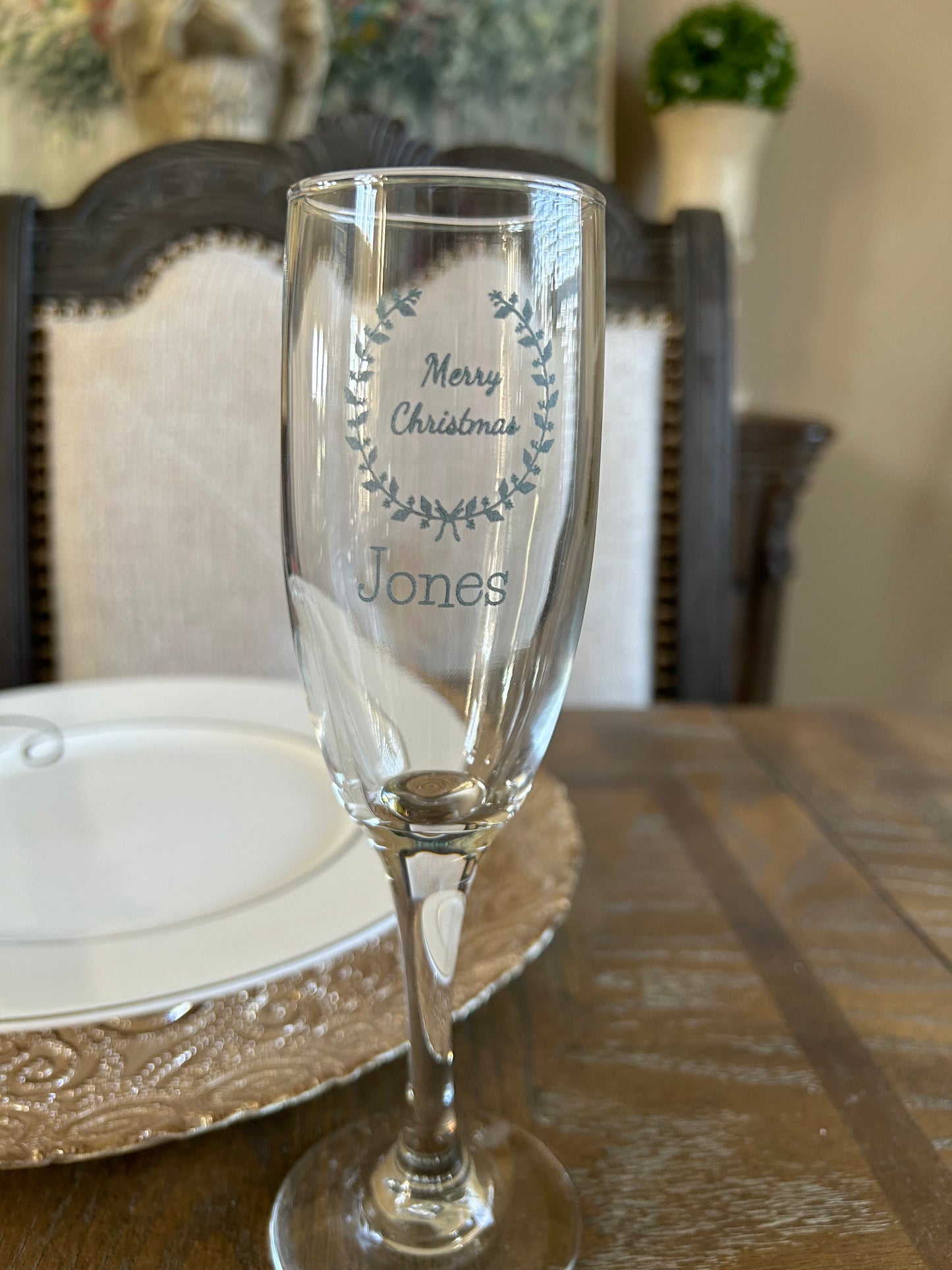 Personalized Christmas Holly Scroll Champagne Glass Set