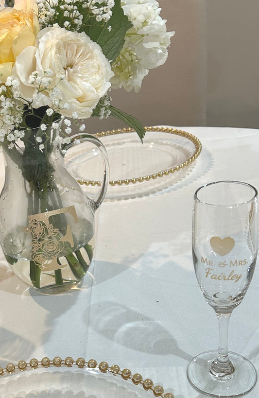 Personalized Mr. & Mrs. Heart Champagne Glass Set