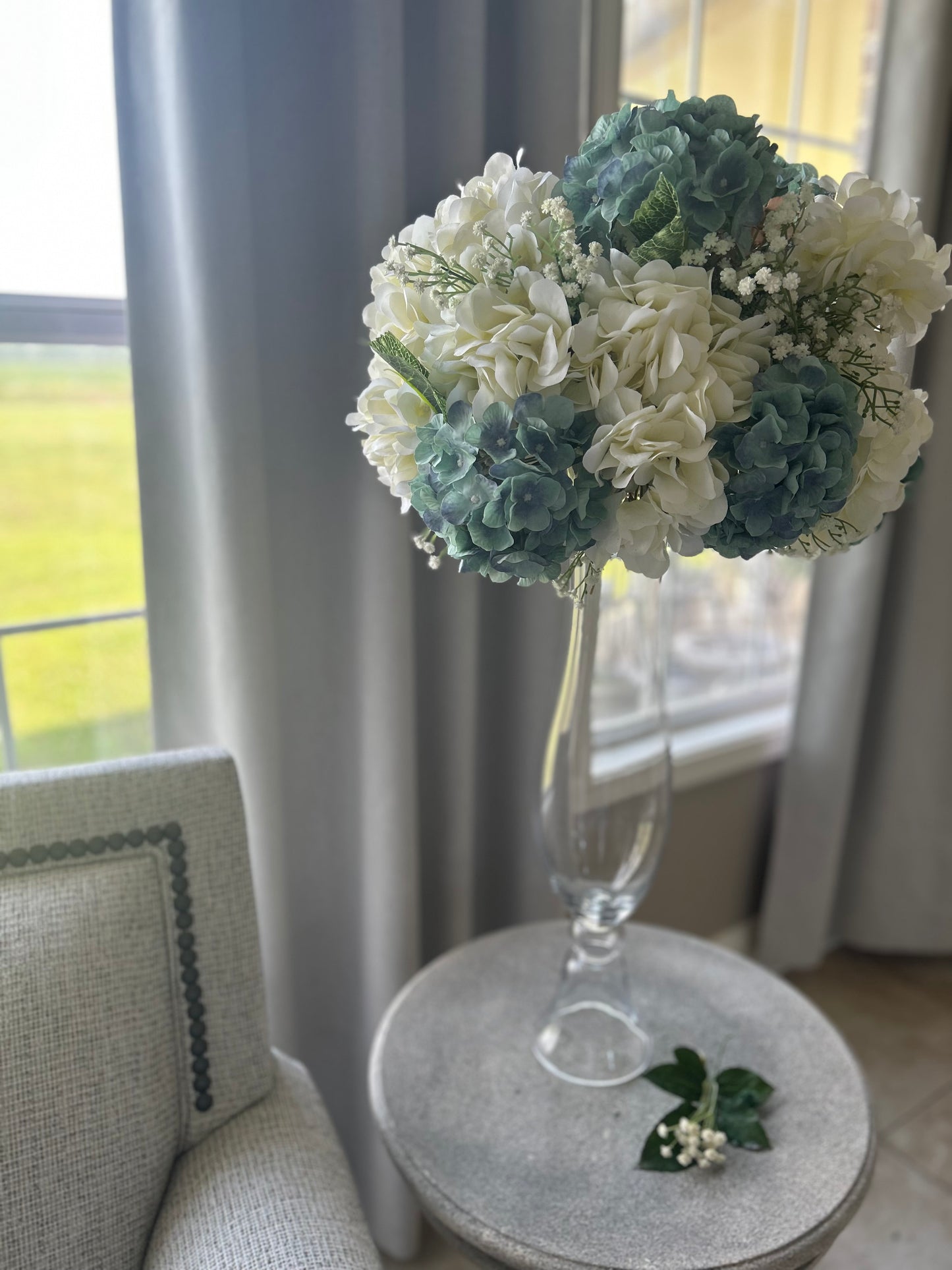 Royalty Blooms Floral Arrangement for SGOE Booked Events