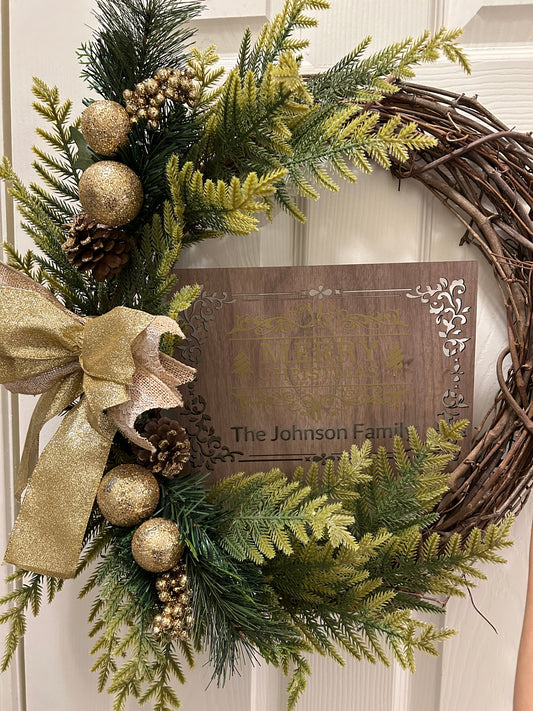 Grapevine Christmas Card Wreath in Gold